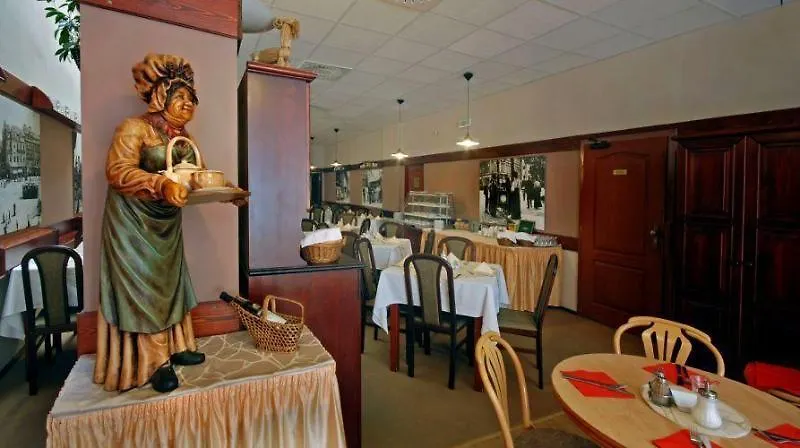 U Stare Pani - At The Old Lady Hotel Prague
